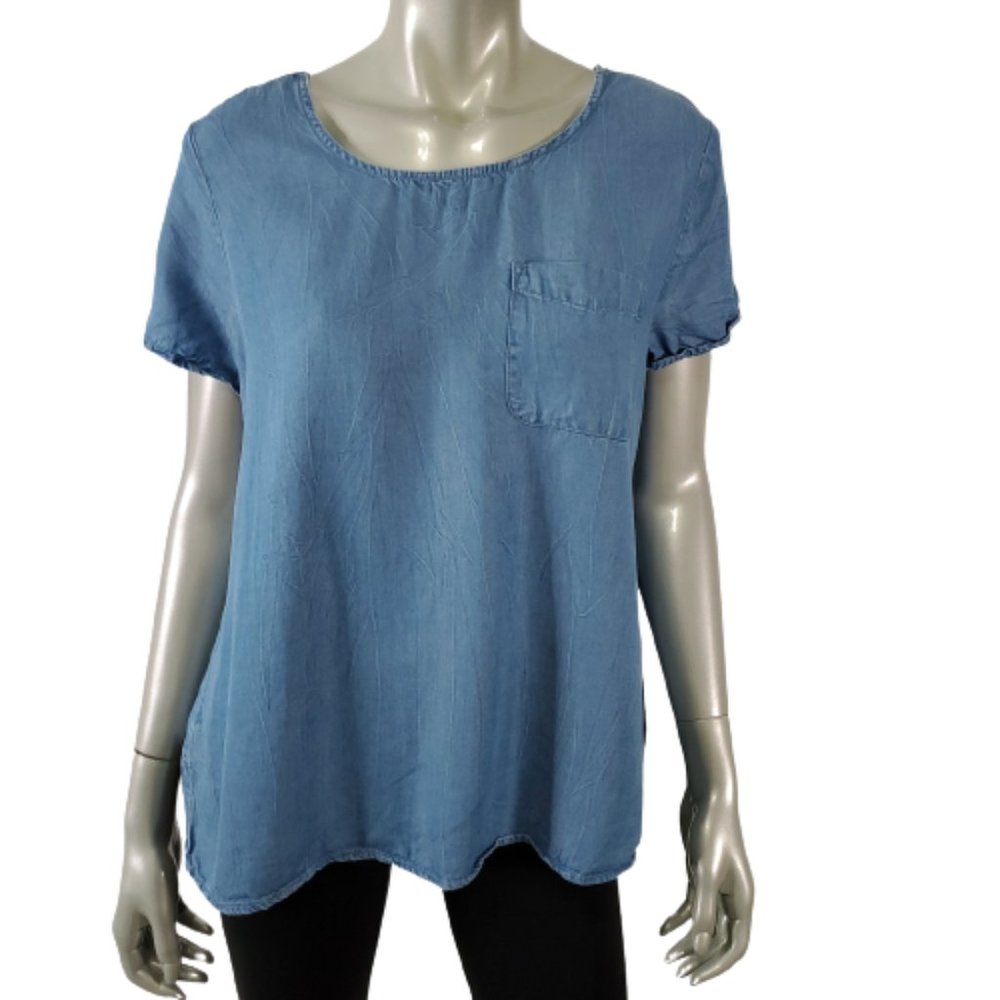 Falls Creek Chambray Top Size M